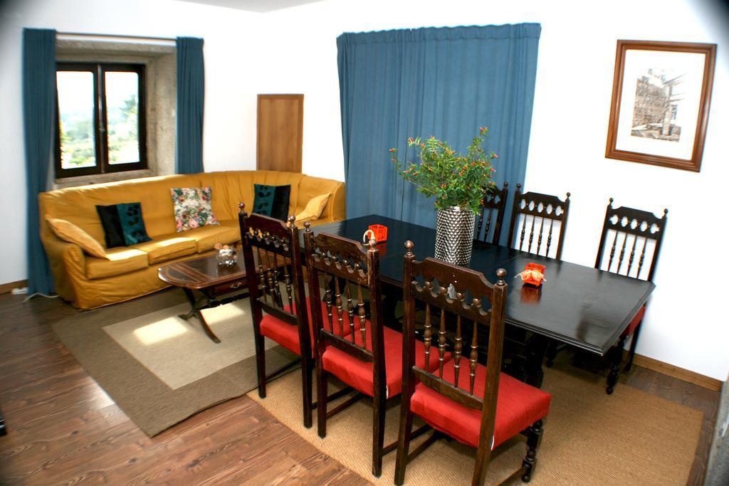 בית הארחה ויאנה דו קסטלו 	Dias House מראה חיצוני תמונה